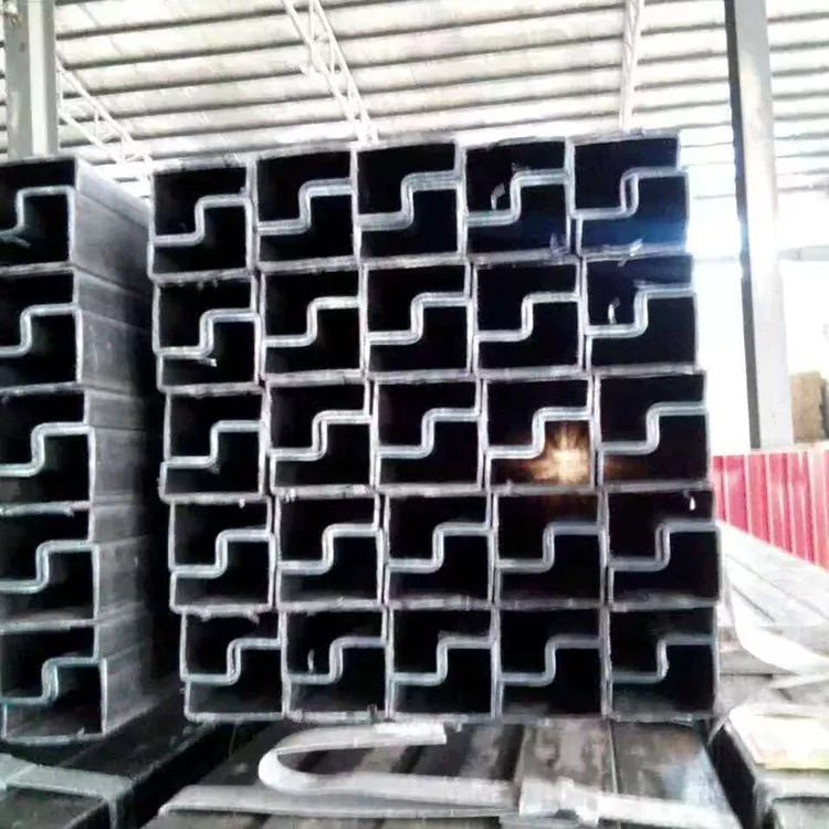 Speciální tvar a speciální ocelové trubky